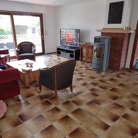 Ferienwohnung Deichgraf شقة *
